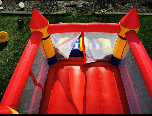 Hüpfburg Rutschburg